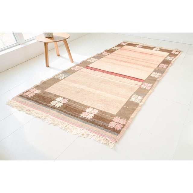 Soft Pink & Earthy Brown Vintage Rug For Sale - Image 10 of 10