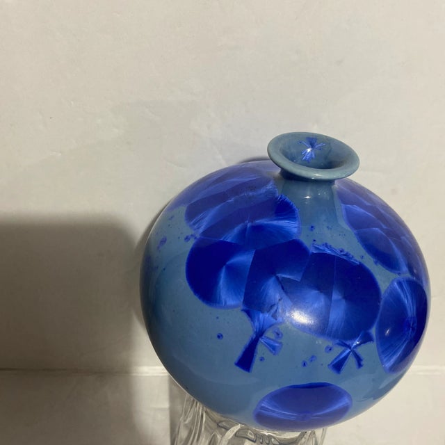 California Pottery Late 20th Century Crystalline Glaze Art Pottery Ball Vase For Sale - Image 4 of 7