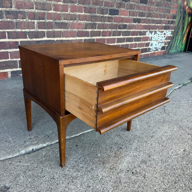 Lane Furniture Lane Rhythm Walnut Nightstand For Sale - Image 4 of 12