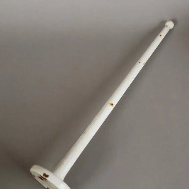1930s Art Deco Enamelled Towel Rack For Sale - Image 5 of 8
