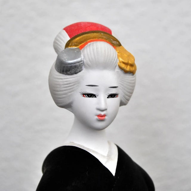 Authentic Japanese Bisque Bijinga Woman in Kimono Hakata Ningyo Figurine For Sale - Image 10 of 11