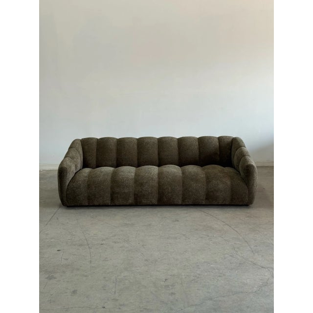 W85 D41 H25 SW73 SD27 SH15 AH22 Handcrafted channel sofa made from scratch in house. Loveseat features hand tied springs,...