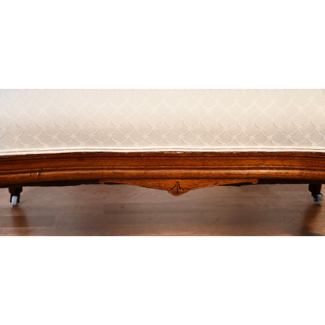 Off-white 1880s Antique Victorian Carved Walnut Spring-Seat Settee For Sale - Image 8 of 12