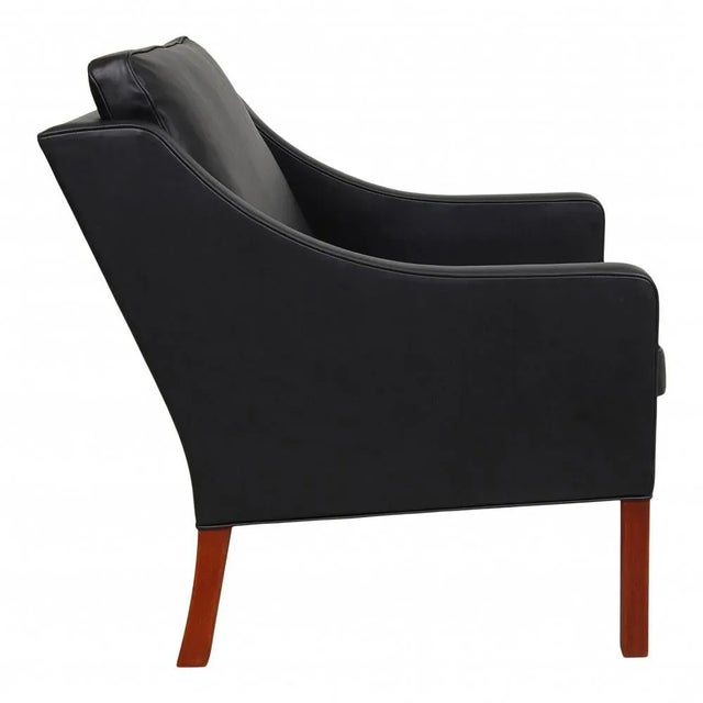 Designer: børge mogensen manufacturer: fredericia furniture model: bm-2207 measurements: h: 78, w: 70, d: 82 sh: 43 cm ....