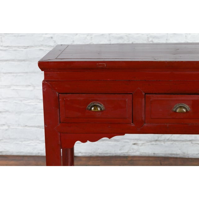 Chinese Vintage Red Lacquer Carved Spandrel 3-Drawer Console Table For Sale - Image 11 of 13