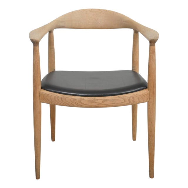 Vintage JH503 The Chair in Oak and Black Leather by Hans Wegner, 1960s For Sale