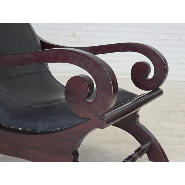 Set of Vintage Armchair and Ottoman in Black Leather, 1970s For Sale - Image 9 of 18