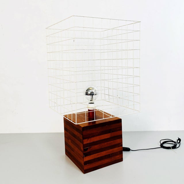 Mid-Century Italian Table Lamp with Metal Lampshade and Wooden Base, 1970s For Sale - Image 11 of 11