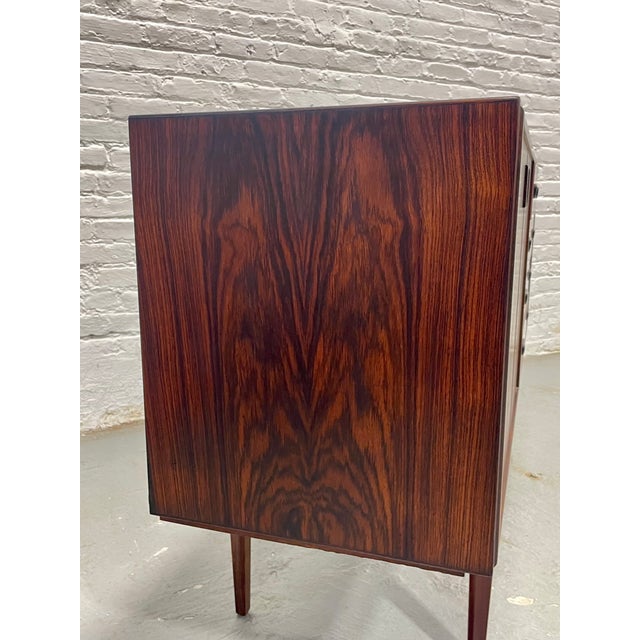 Mid Century Danish Rosewood Credenza | Sideboard Dresser, Denmark, C. 1960s For Sale - Image 10 of 14
