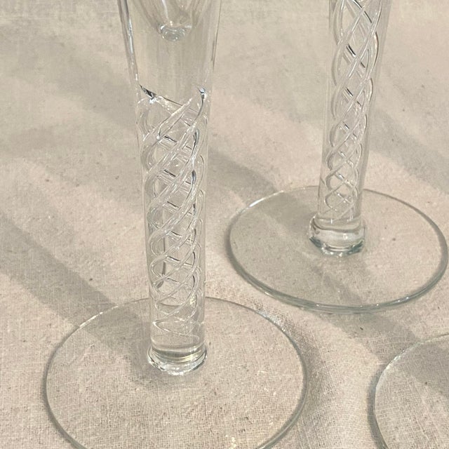 Transparent Vintage Air Twist Stem Wine/Champagne Glasses by Colony - Set of 4 For Sale - Image 8 of 8