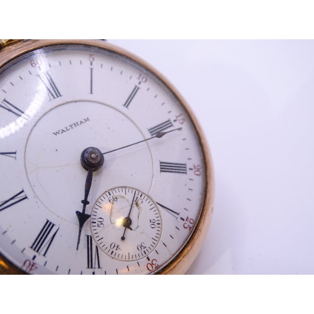 Savonette Pocket Watch in 14k Gold, Porcelain and Crystal from American Waltham Watch Co., USA, 1900s For Sale - Image 11 of 18