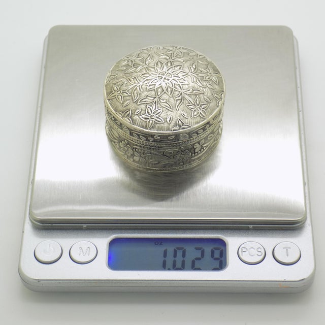 Vintage Italian Round Silver 800 Pill Trinket Snuff Box, 1980s For Sale - Image 11 of 13