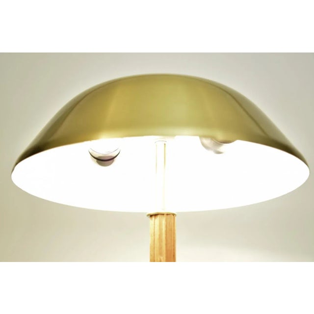 1940s Swedish Art Deco Brass and Oak Table Lamp by Falkenbergs Belysning Ab, 1940s For Sale - Image 5 of 11