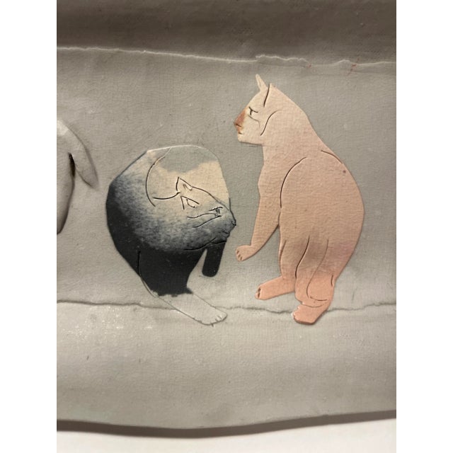 Contemporary Vintage Kamrass Kiok Nyc Studio Pottery Tray With 5 Cats, Signed For Sale - Image 3 of 9
