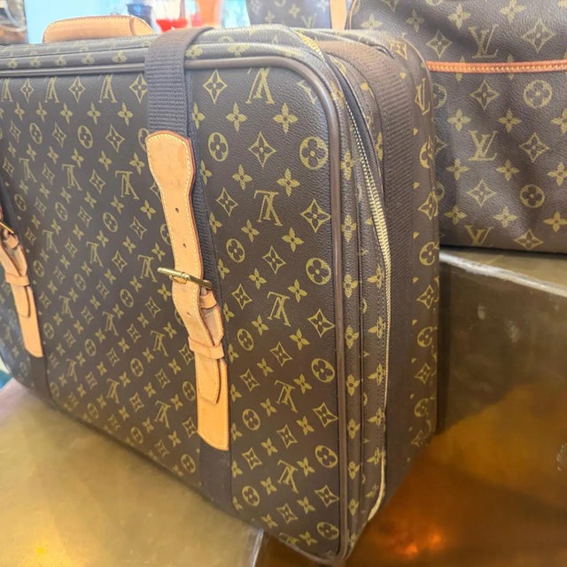 A 2002 Satellite 60 Brown Monogram Canvas Suitcase by Louis Vuitton For Sale - Image 10 of 18