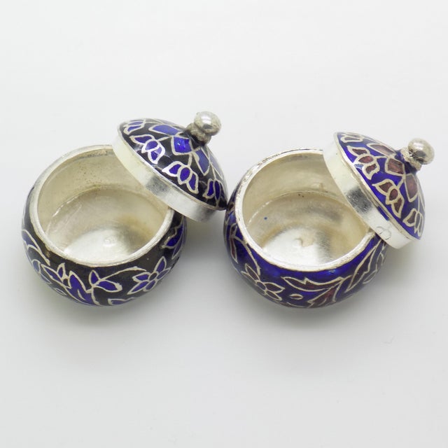 Vintage Italian Handmade Sterling Silver 925 and Enameled Duo Pill Snuff Boxes, 1980s, Set of 2 For Sale - Image 6 of 12