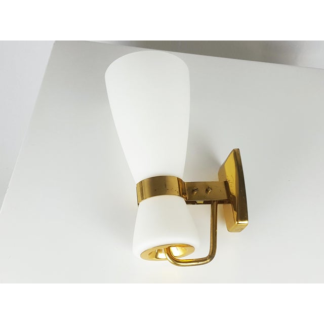 Large Opaline Glass and Brass Sconce 2118 from Stilnovo, 1959 For Sale - Image 12 of 17