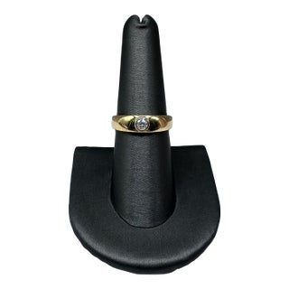 Bezel Set Diamond Dome Ring in 10kt Yellow Gold – 0.15ctw Gh Si Round Diamond, Size 7 For Sale