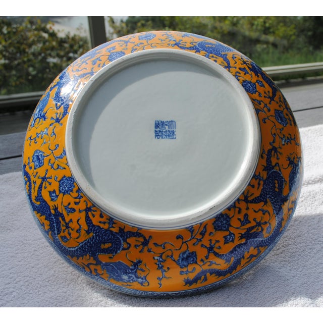 Republic Period Qing Qianlong Apocryphal Mark Grand Dragon Charger Bowl For Sale - Image 4 of 8