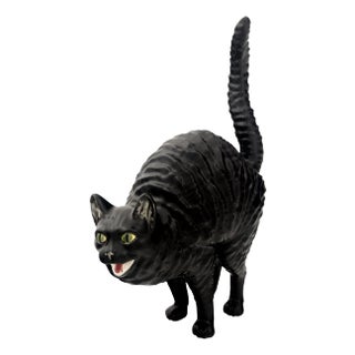 Bordallo Pinheiro Arte Bordallo Hissing Cat For Sale