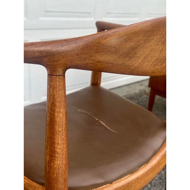 Brown Original Hans Wegner for Johannes Hansen "The Chair" Teak and Leather Round Chair 60s For Sale - Image 8 of 15