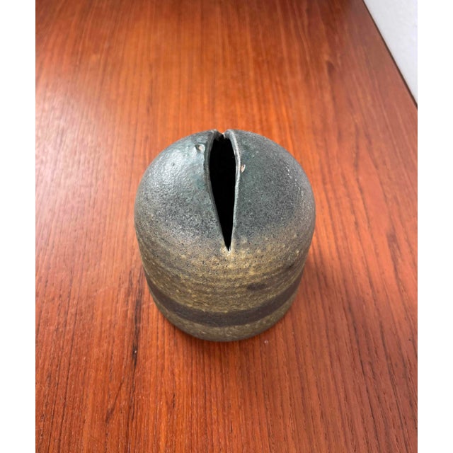 Brown Mid-Century Minimalist Dutch Studio Pottery Vase by Piet Knepper for Mobach, 1960s For Sale - Image 8 of 18