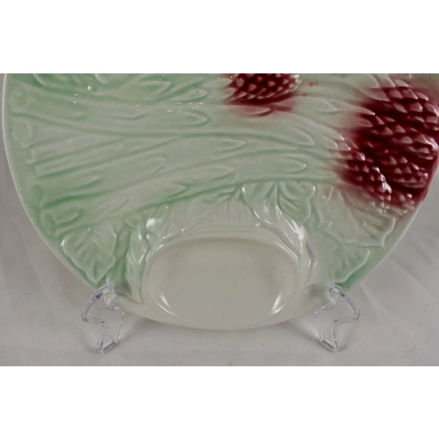 French French Majolica Pastel Glazed Asparagus Plate For Sale - Image 3 of 8