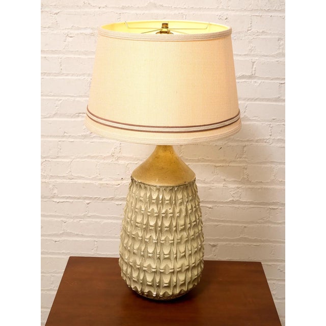 Stone Gray Vintage Brutalist Textured Ceramic Table Lamp With Geometric Relief For Sale - Image 8 of 8