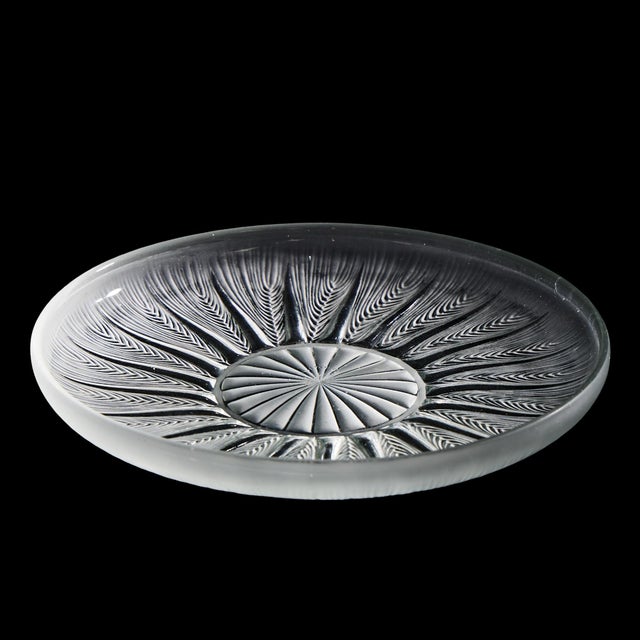 René Lalique Epis French Frosted Glass Plate This glass plate measures: 8.75 wide x 8.75 deep x 1.25 inches high Excellent...