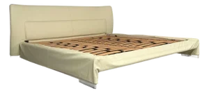 Molteni & C., Cream Leather, Chrome, King Size Bedframe, Italy, 21st C.