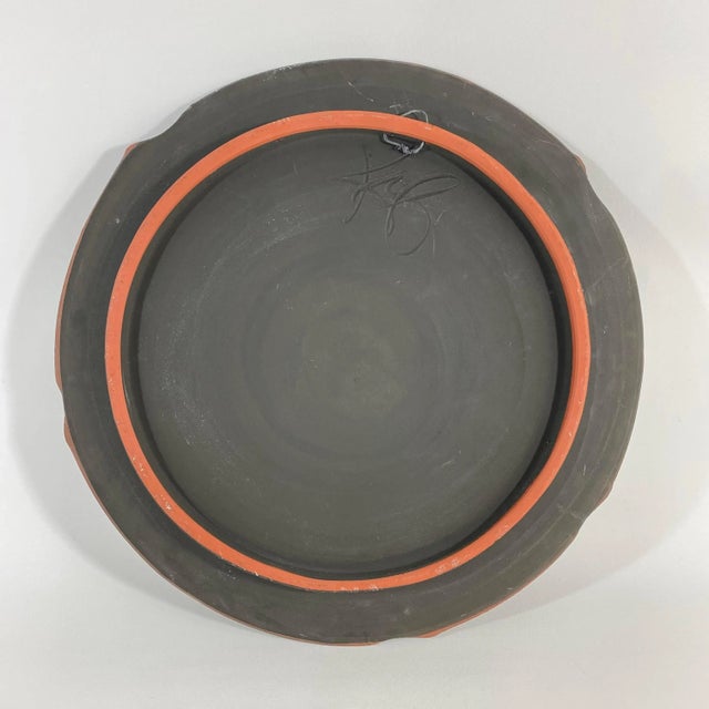 Postmodern Jim Kemp (1955-2013) Pottery Postmodern Ceramic Decorative Plate For Sale - Image 3 of 11