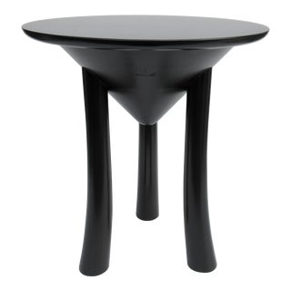 Late C.1990's Wendell Castle - Minimalist "Memphis-Style," Sculpted, 3-Legged Side/Occasional, Drinks Table For Sale