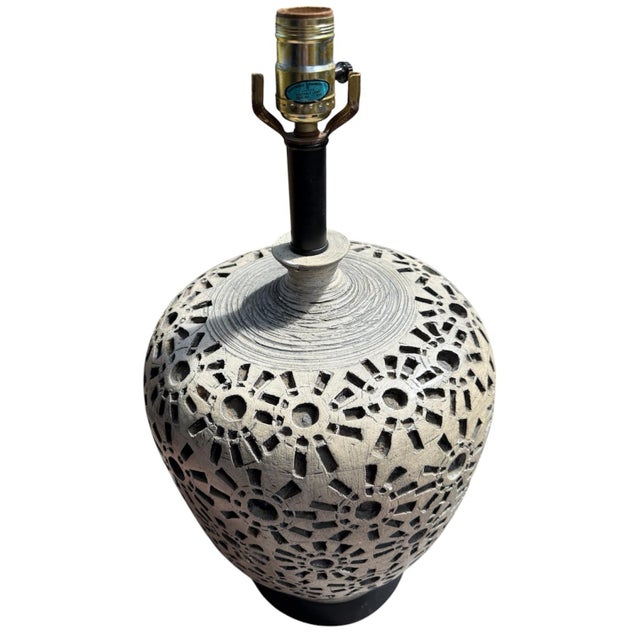 Quartite Creative Corp. Rare Mid-Century Modern Quartite Creative Corp. Atomic Mosaic Ceramic Table Lamp, C. 1969 For Sale - Image 4 of 7
