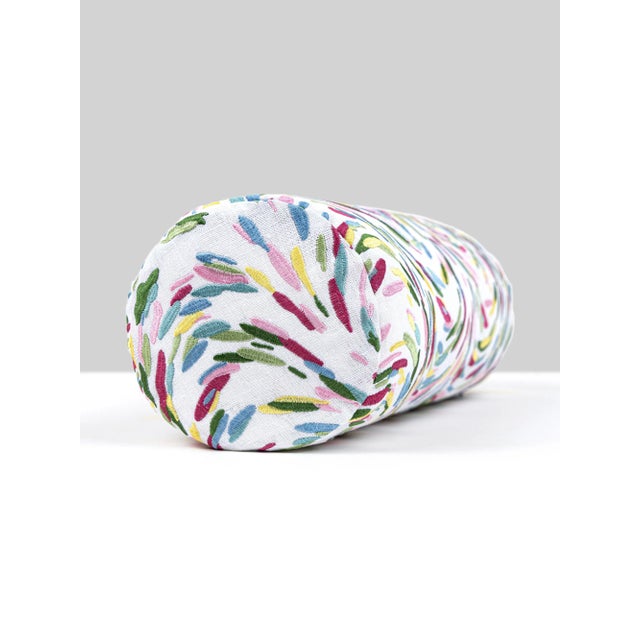 Like its namesake, Fountain features 4 different harmonious color palettes, embroidered in a splashy motif onto linen for...