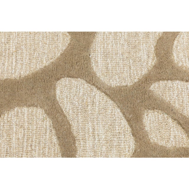 8x10 Organic Hand-Tufted Wool Area Rug - Sand & Cream Modern Abstract For Sale In New York - Image 6 of 10