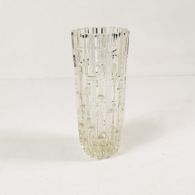 Modernist Labyrinth Vase by Frantisek Vizner for Rudolfova Hut, Czechoslovakia, 1960s For Sale - Image 12 of 12