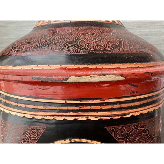 Asian Antique Antique Large Hand Made Burmese Pyi-Daung Lacquerware Rice Vessel, 15" T For Sale - Image 3 of 12