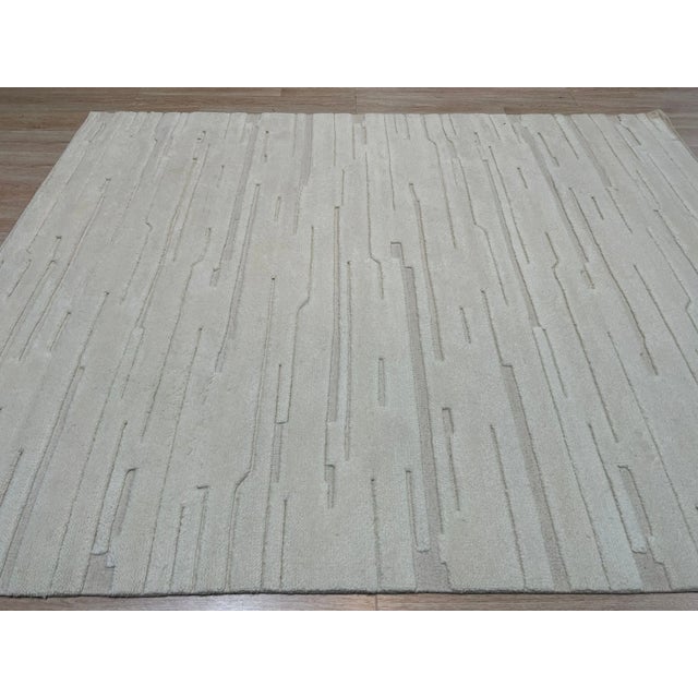 4x6 Para Vibrant White Geometric Modern Hand Knotted Wool Carpet Rug For Sale In New York - Image 6 of 10