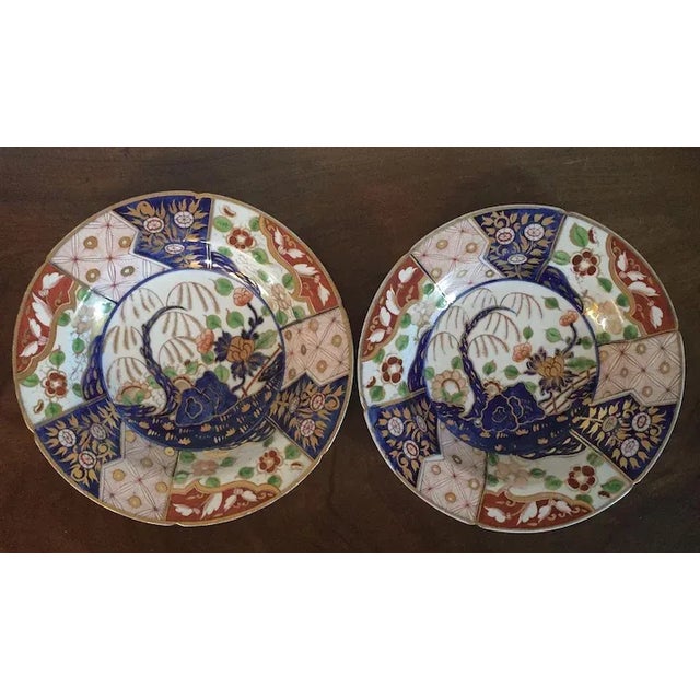 1805 Coalport Porcelain Imari Soup Bowl Plates in Rock & Tree Pattern - A Pair For Sale - Image 9 of 11