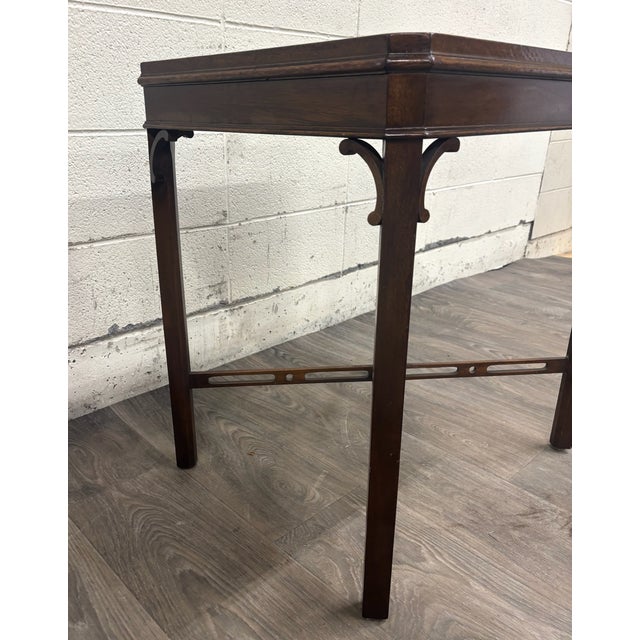 Vintage Georgian Style Chippendale Style Mahogany Tray Top Side Table For Sale - Image 4 of 14
