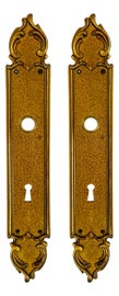 Example of Keyhole Plates