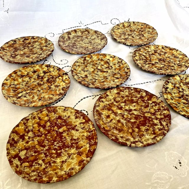 Splatterware (Spode). Circa: 1800-1850. England. Glaze was splattered or sponged on. A small piece of rubber was put on...