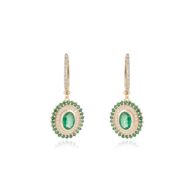 Metal 2.12ct Emerald Diamond Drop Earrings With Lever Back Closure in 14k Yellow Gold For Sale - Image 7 of 12