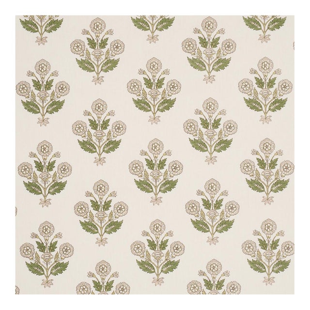 Sample - Schumacher Dalila Hand-Screen Print Fabric in Green For Sale