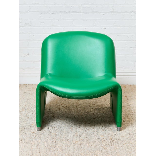 Mid-Century Modern Kelly Green Upholstery Styled After Giancarlo PIretti for Castelli, 1969 For Sale - Image 3 of 12