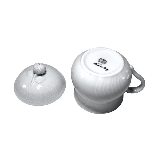 Richard Ginori Late 20th Century Richard Ginori Vecchio White Porcelain Pot De Crème Cups - Set of 5 For Sale - Image 4 of 12