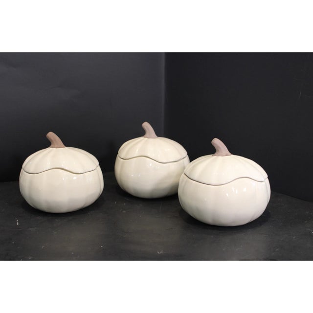 Crate & Barrel 1990s Crate & Barrel Pumpkin Bowls W/Lids For Sale - Image 4 of 4