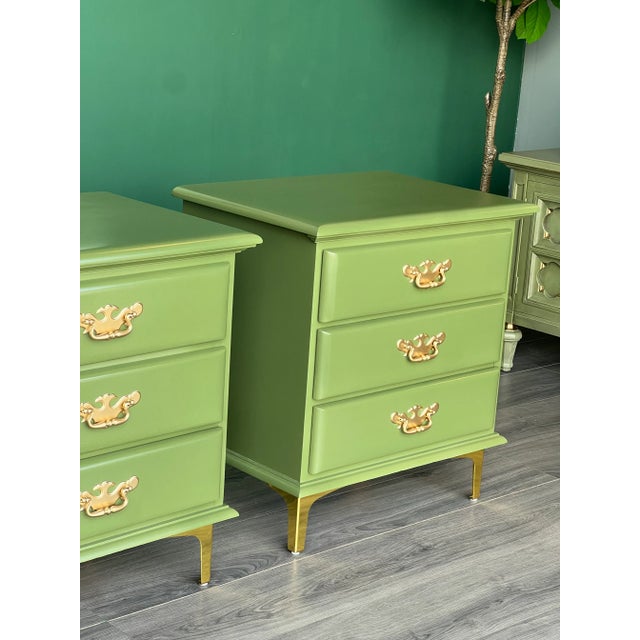 Late 20th Century Pair of Green Nightstand in Mid-Century Modern Style For Sale - Image 10 of 15