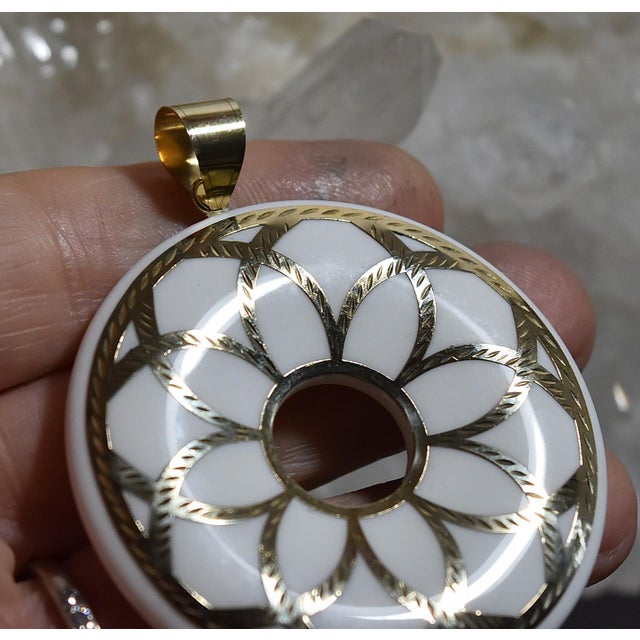 Large Medallion 14k White Chalcedony Pendant For Sale - Image 9 of 14