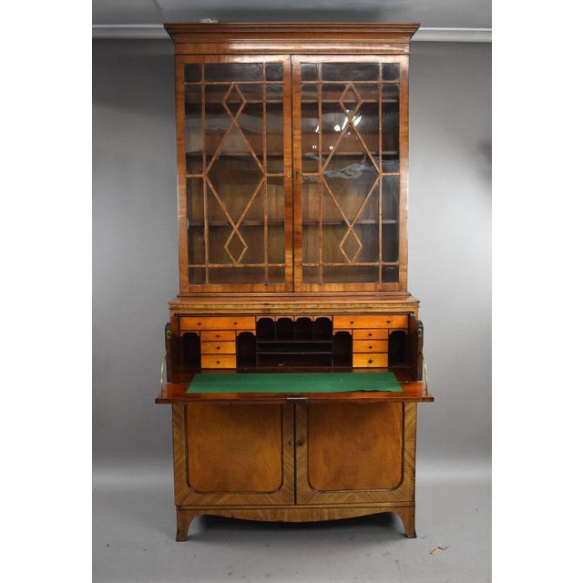 Light Mahogany Secretary Bookcase, 1849 For Sale - Image 3 of 10